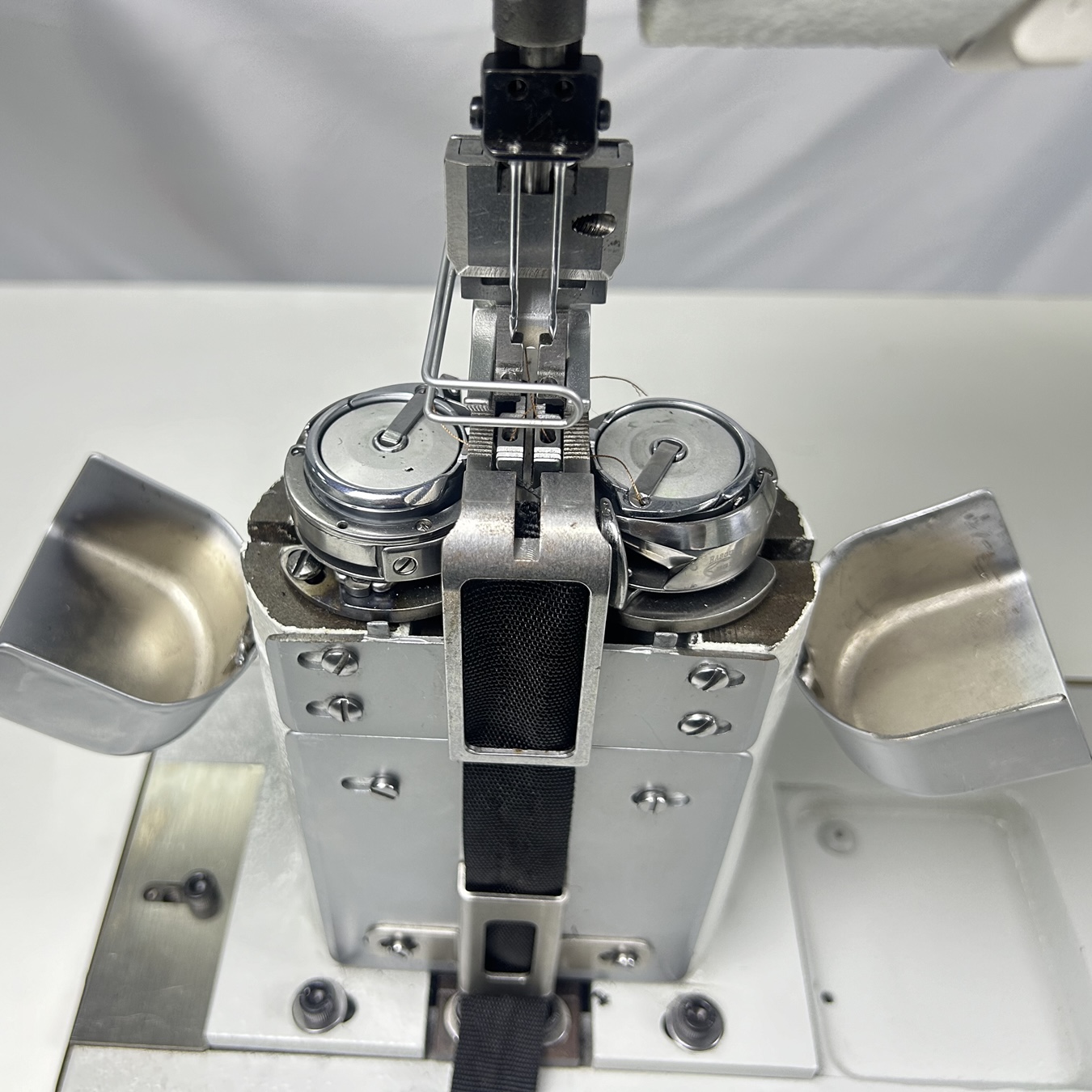 Máquina de Coser Industrial de - Leather Needle Heavy reseña y precio
